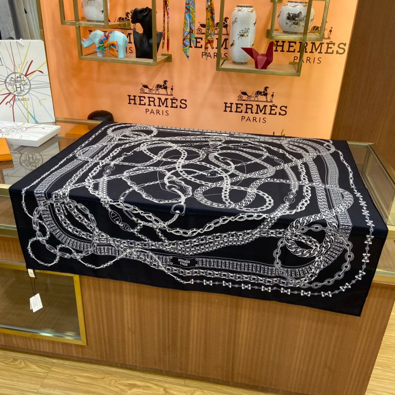 MC-Scarfs-571