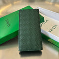 MC-Wallets-296