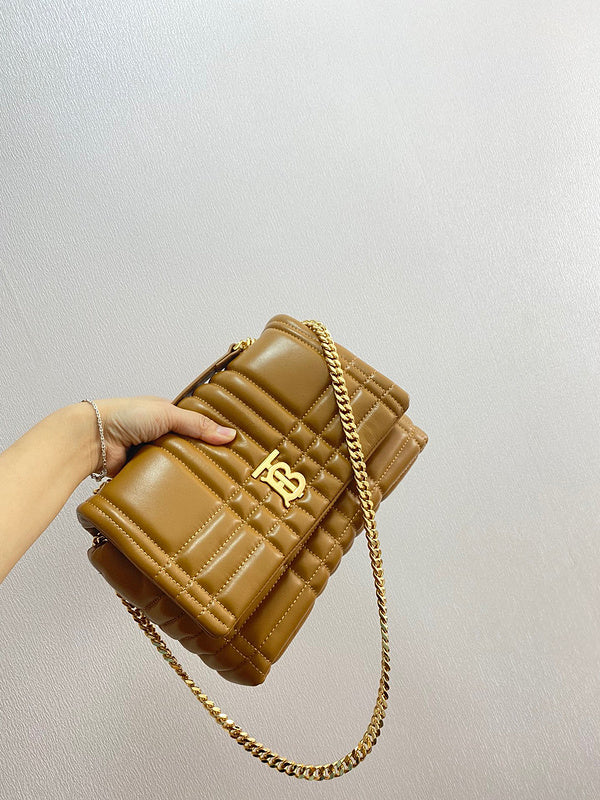 MC-Burberry-267