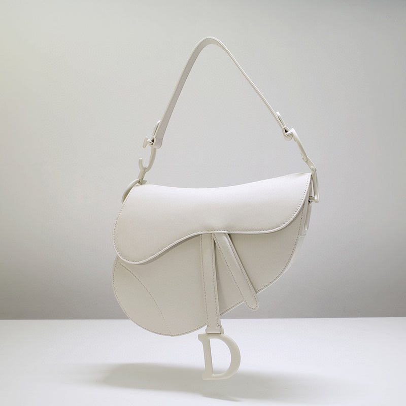 MC-Christian Dior-1674
