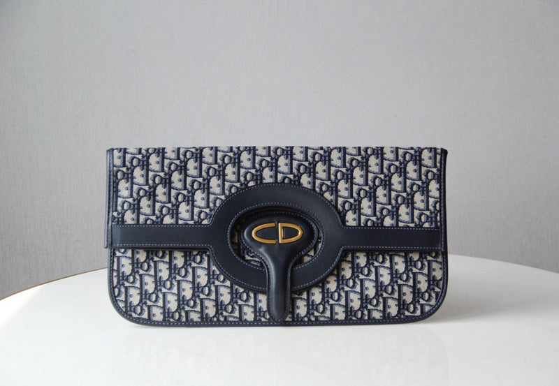 MC-Christian Dior-1677