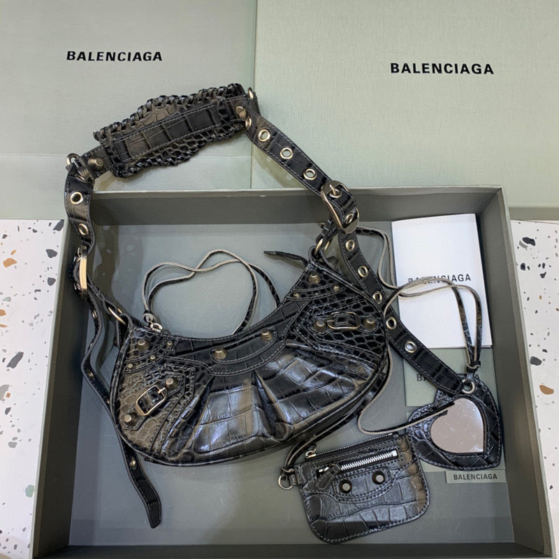 MC-Balenciaga-776