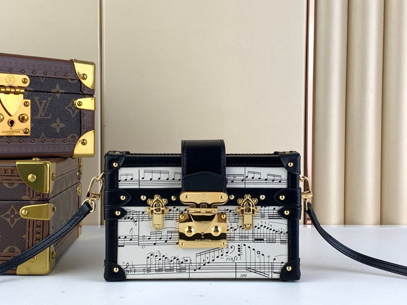 MC-LV-Bags-1836