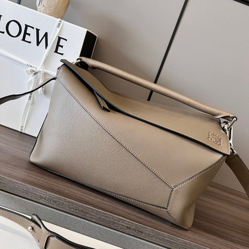 MC-Loewe-463