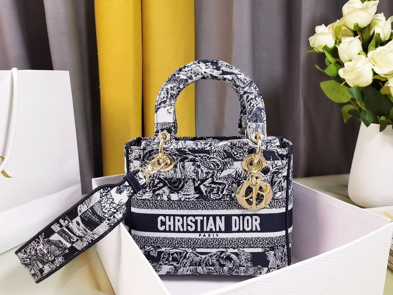 MC-Christian Dior-1697