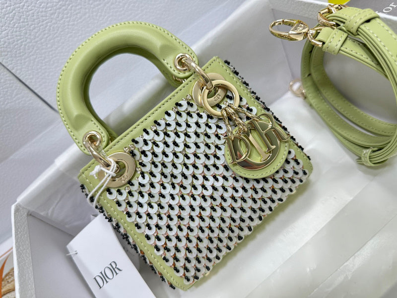 MC-Christian Dior-1701