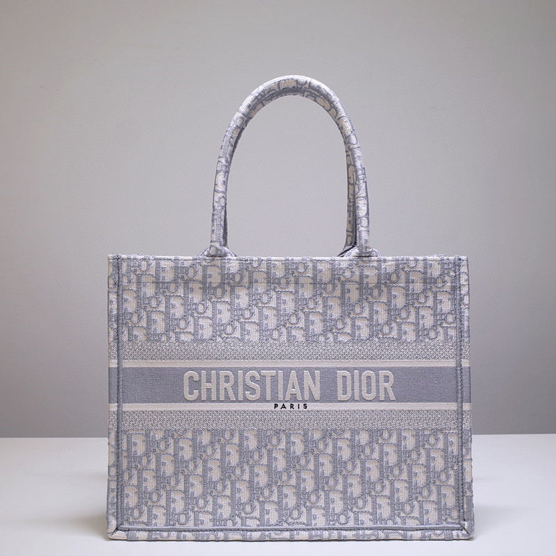 MC-Christian Dior-1704