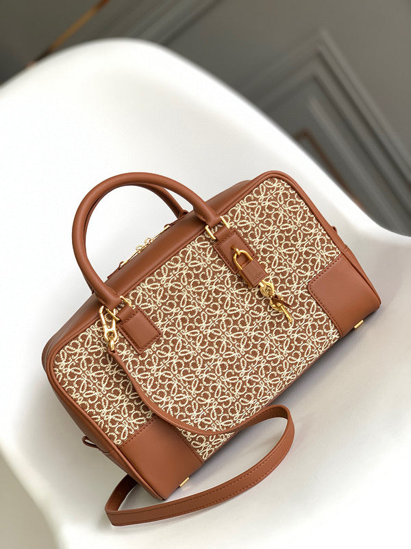 MC-Loewe-472