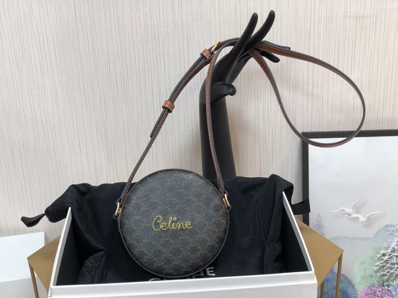 MC-Celine-821