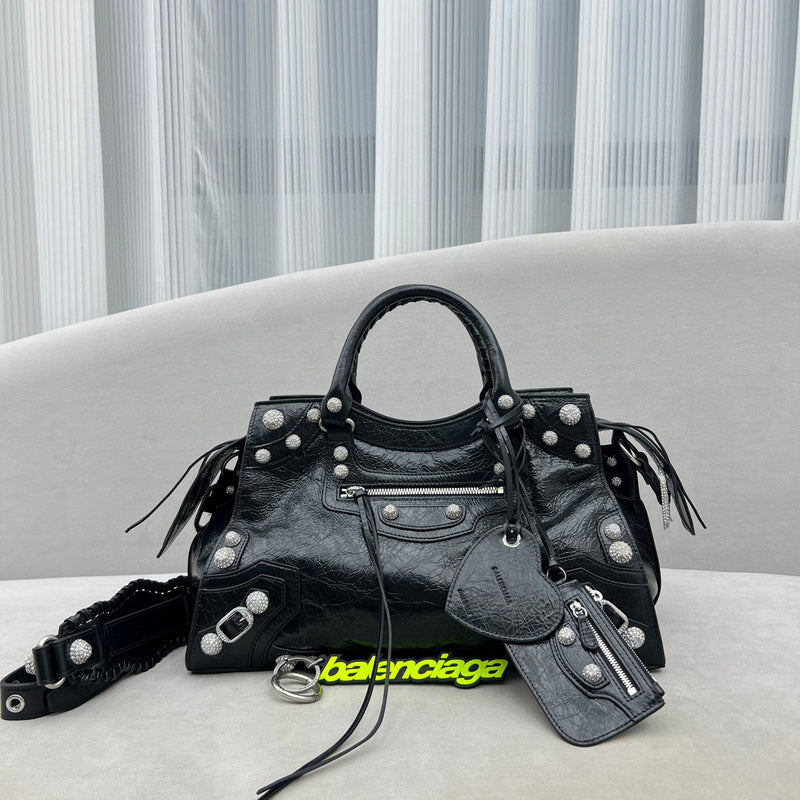 MC-Balenciaga-789