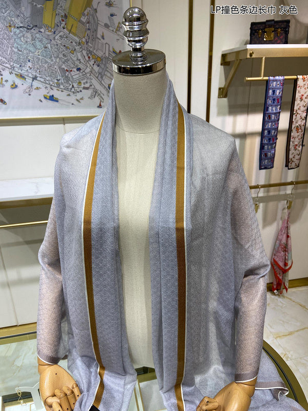 MC-Scarfs-594