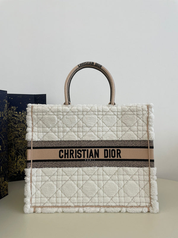 MC-Christian Dior-1733