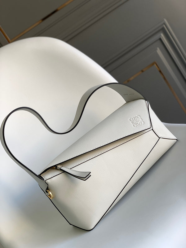 MC-Loewe-480