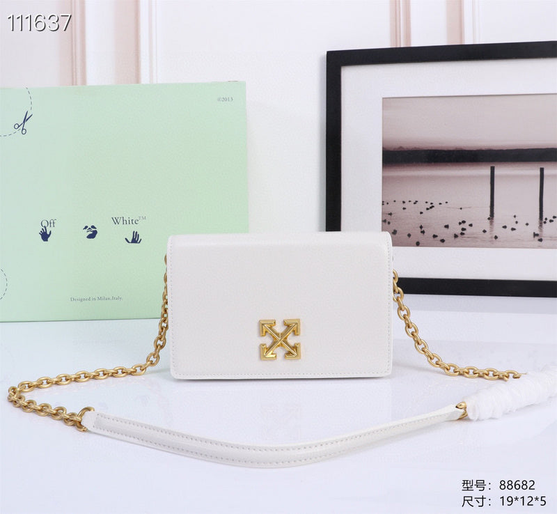 MC-OFF White-257