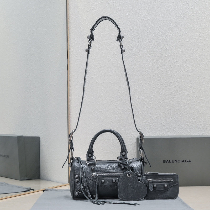 MC-Balenciaga-810