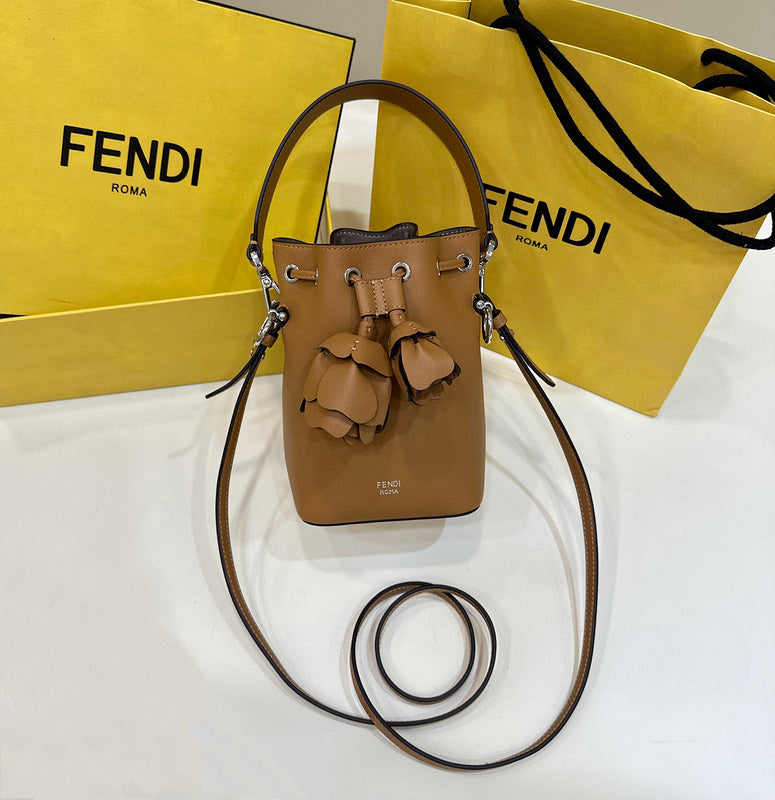 MC-FENDI-1871