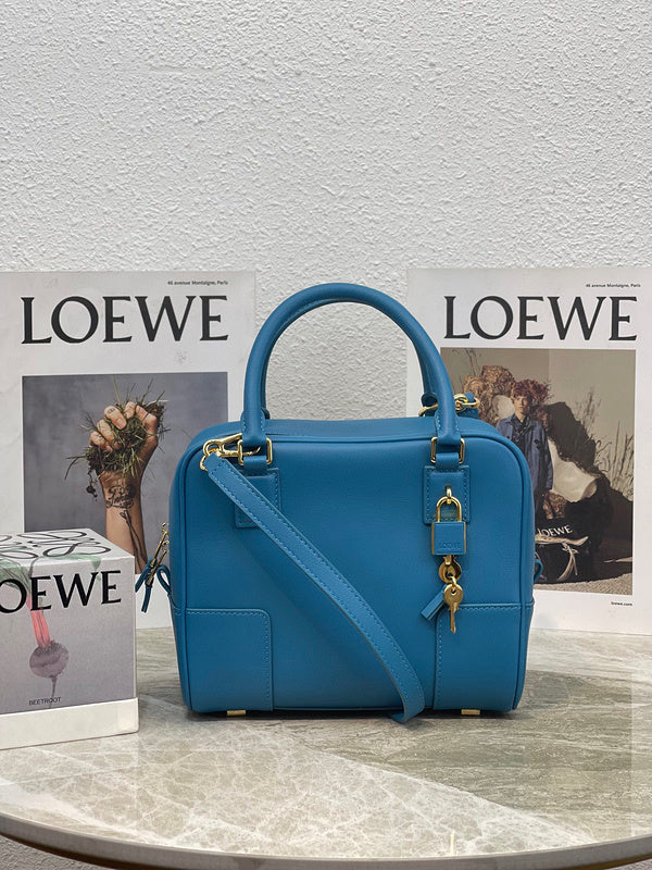 MC-Loewe-493