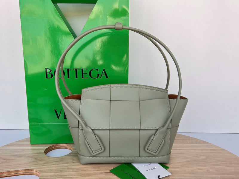 MC-Bottega Veneta-1030