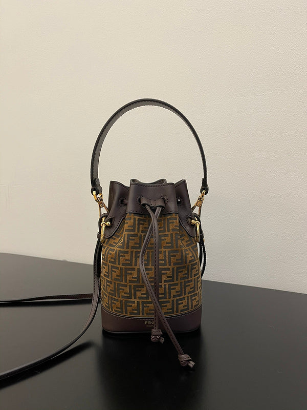 MC-FENDI-1883