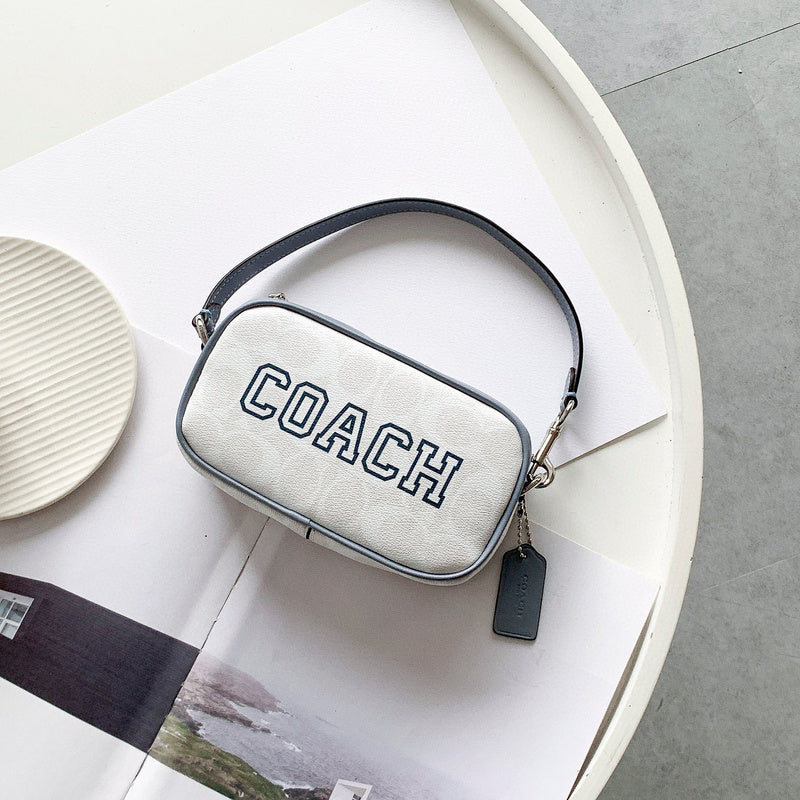 MC-Coach-153