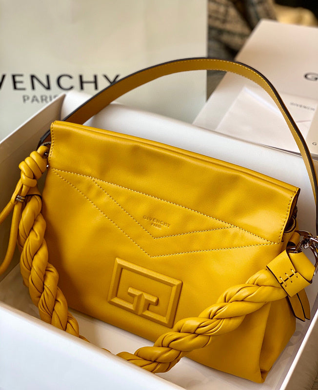 MC-GIVENCHY-254