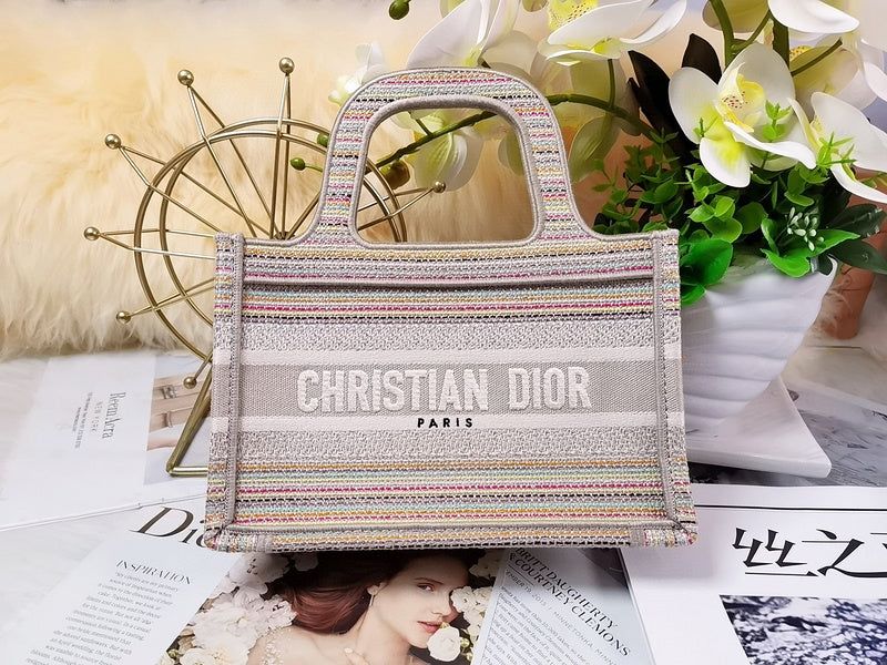 MC-Christian Dior-1781