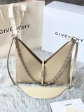 MC-GIVENCHY-256
