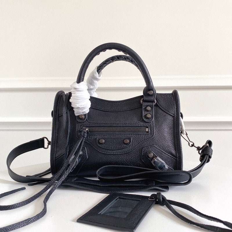 MC-Balenciaga-829