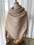 MC-Scarfs-618