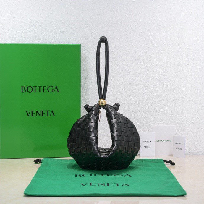 MC-Bottega Veneta-1052