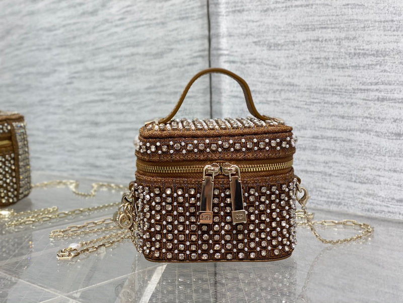 MC-Christian Dior-1808