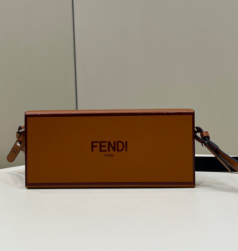 MC-FENDI-1921