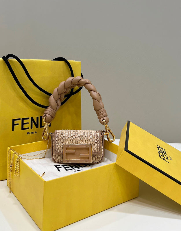 MC-FENDI-1929