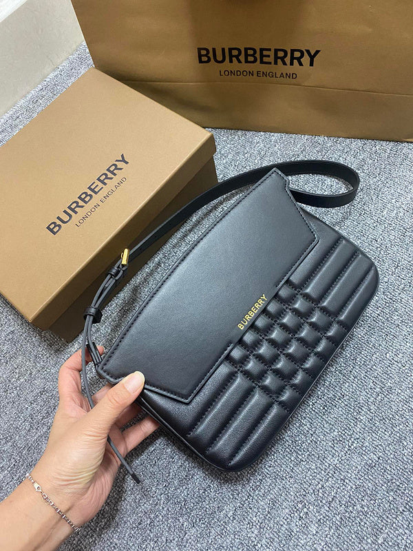 MC-Burberry-284