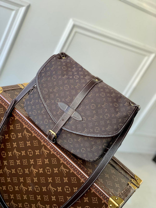 MC-LV-Bags-1933
