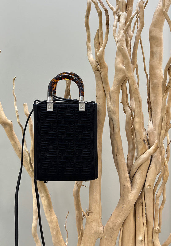 MC-FENDI-1946