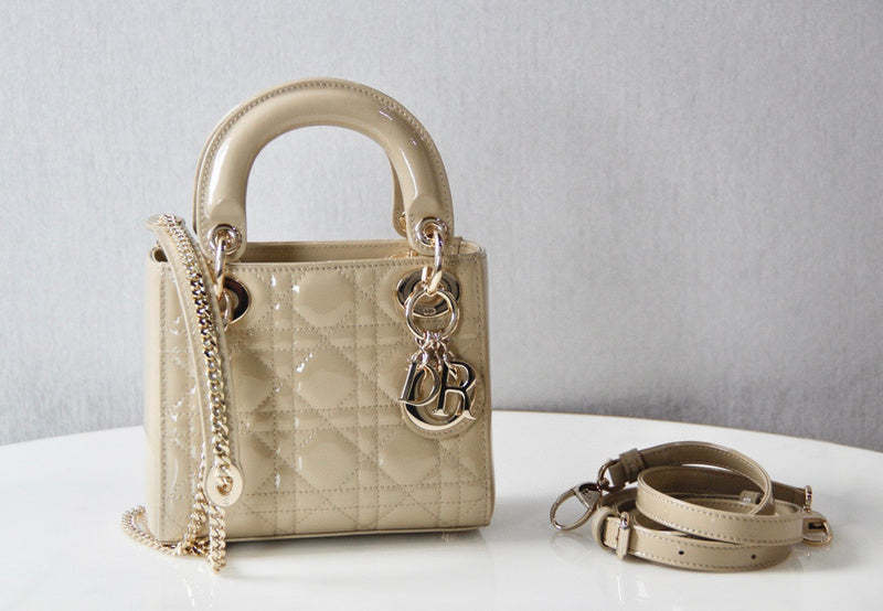 MC-Christian Dior-1821