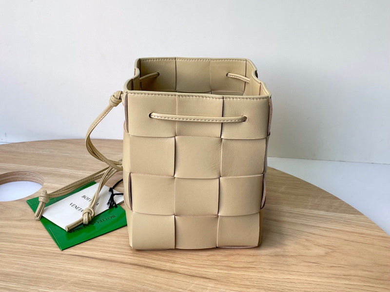 MC-Bottega Veneta-1070