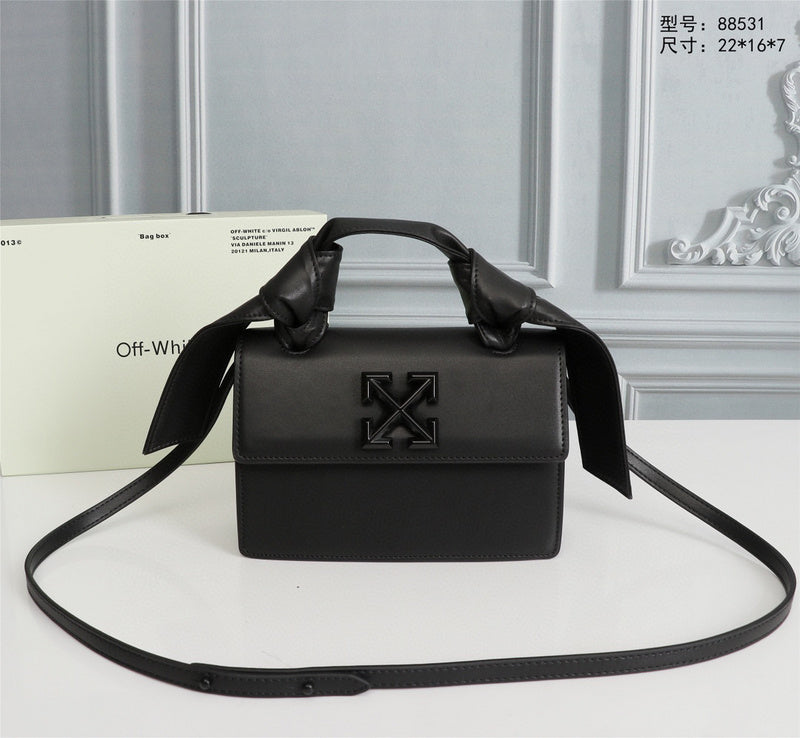 MC-OFF White-274