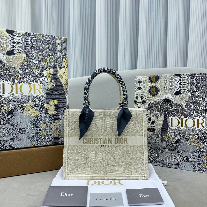 MC-Christian Dior-1851