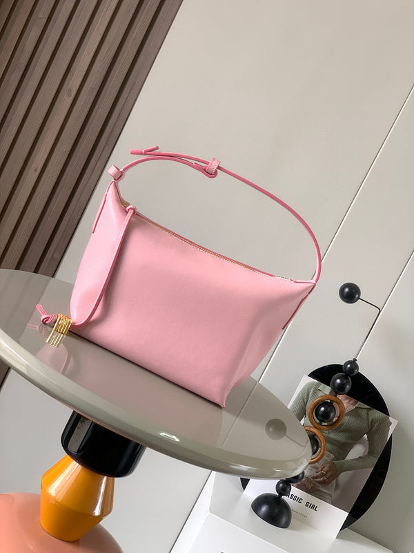 MC-Loewe-508