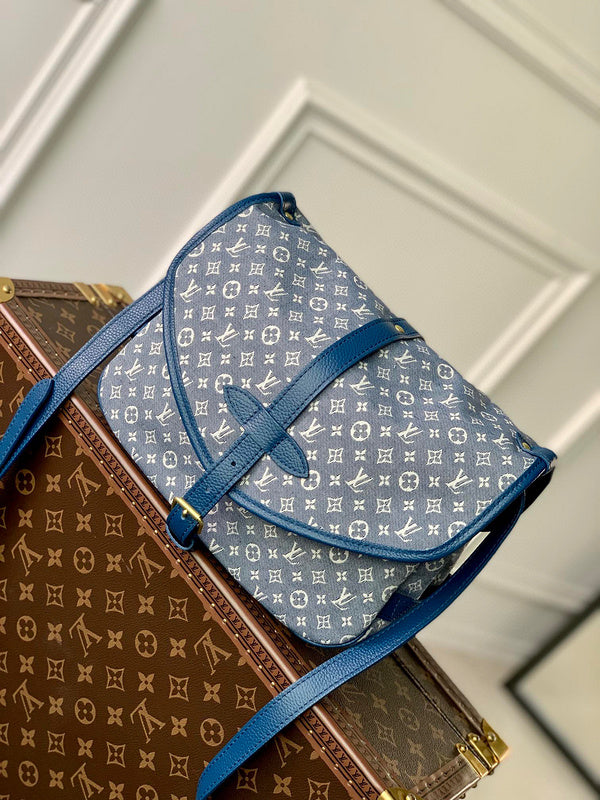 MC-LV-Bags-1981
