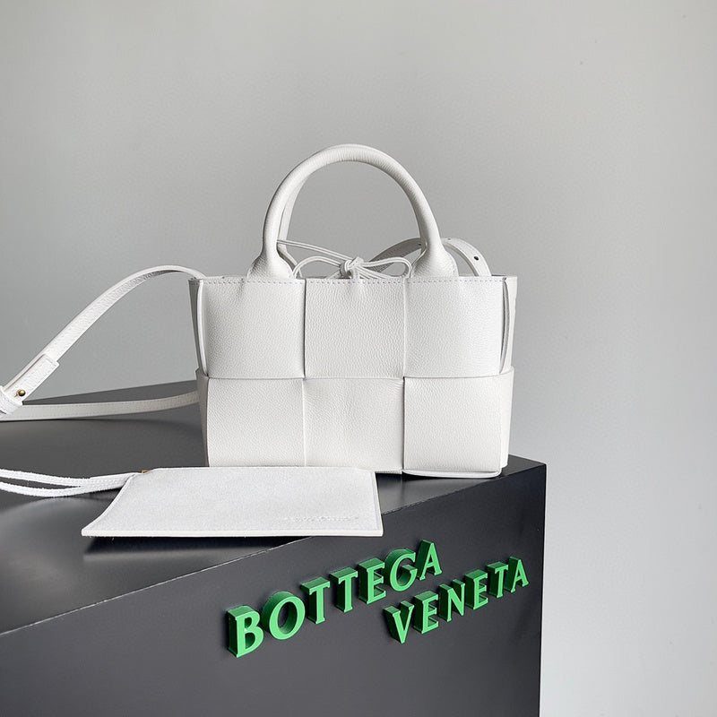 MC-Bottega Veneta-1082