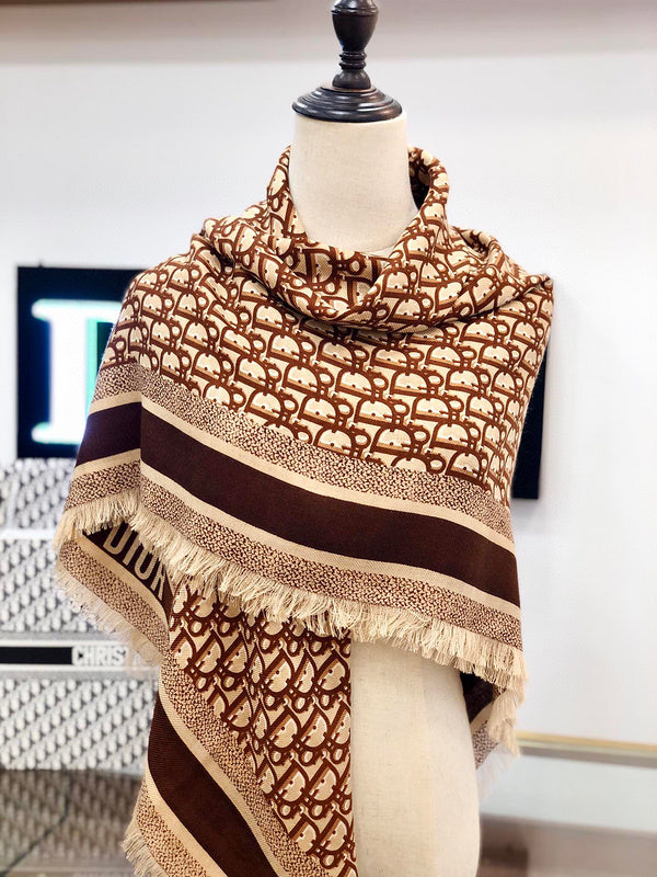 MC-Scarfs-640
