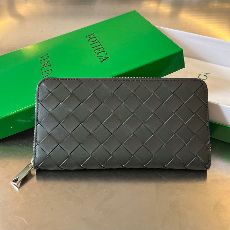 MC-Wallets-353