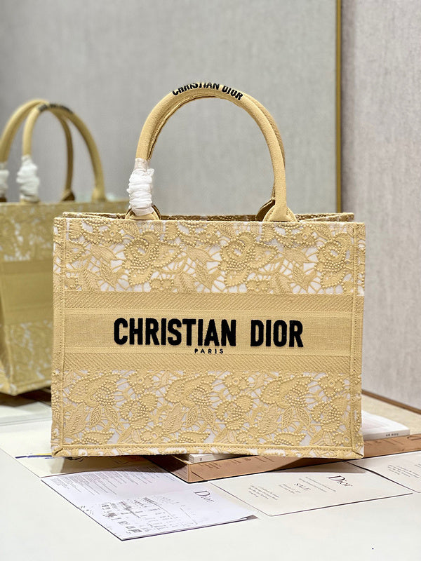 MC-Christian Dior-1868