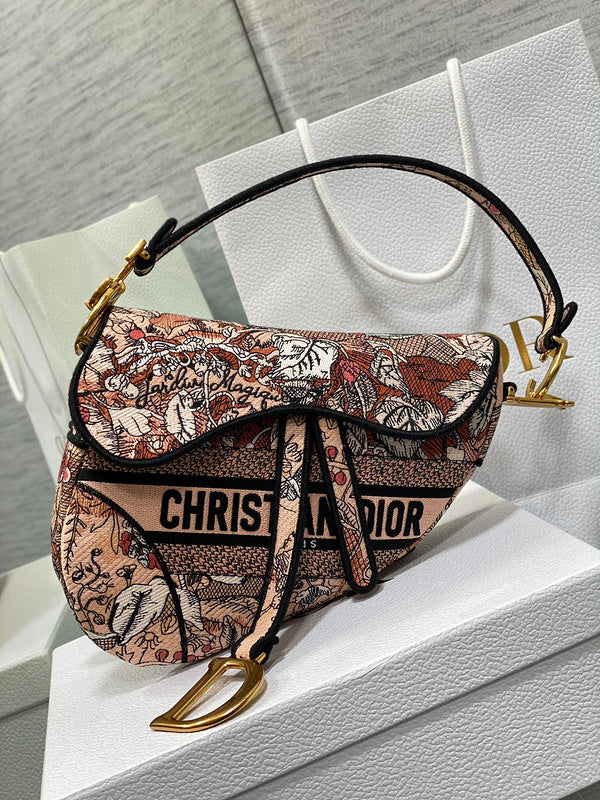 MC-Christian Dior-1887