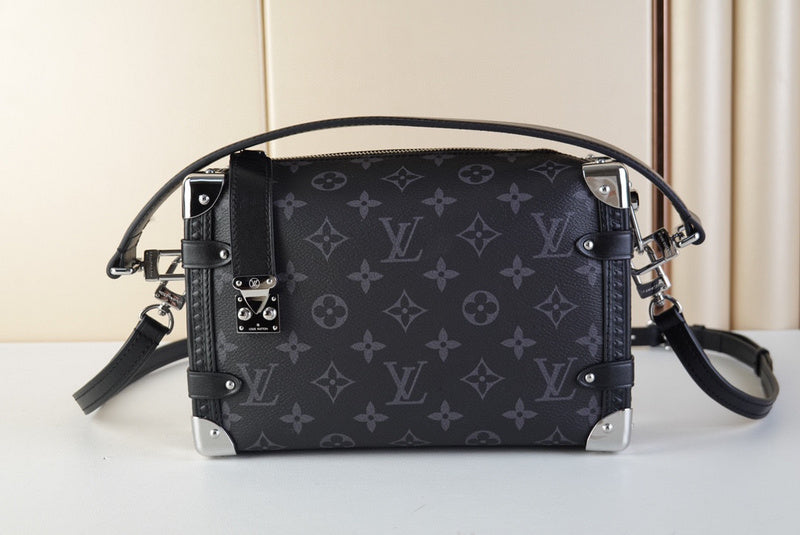 MC-LV-Bags-2022