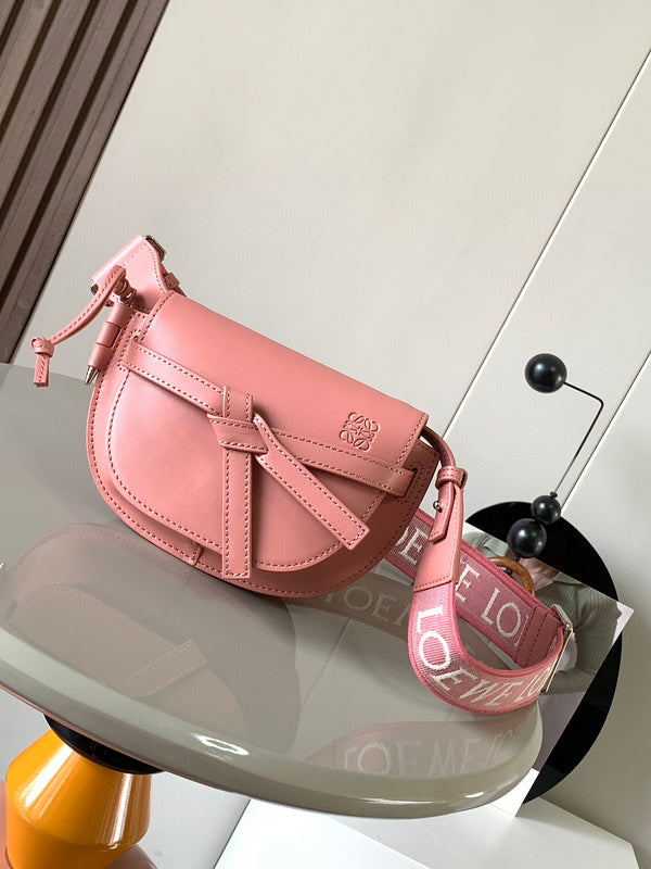 MC-Loewe-526