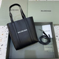 MC-Balenciaga-877